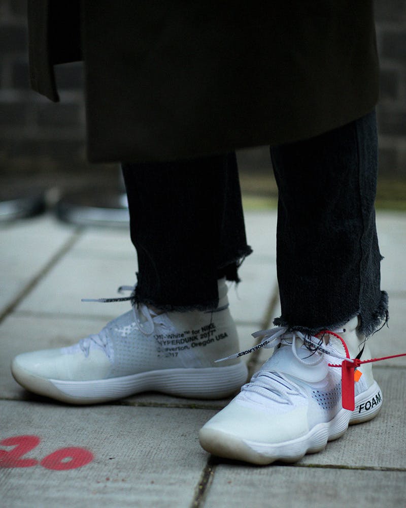 nike off white guide OFF-WHITE c/o Virgil Abloh